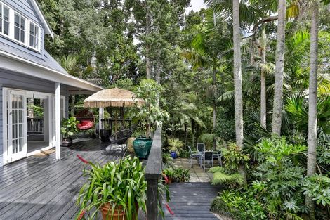 Photo of property in 119 Daffodil Street, Titirangi, Auckland, 0604
