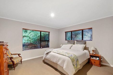 Photo of property in 22 Waima Crescent, Titirangi, Auckland, 0604