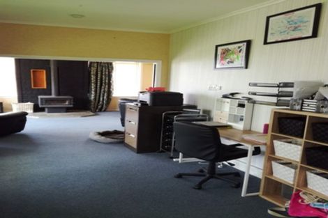 Photo of property in 9 Birch Street, Tuatapere, 9620