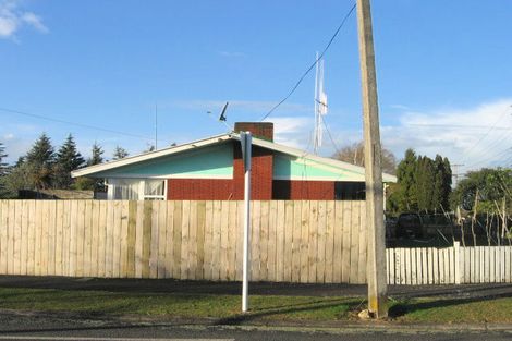 Photo of property in 2 Sundown Crescent, Melville, Hamilton, 3206