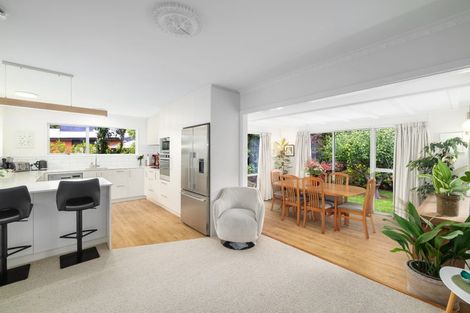 Photo of property in 14 Saint Winifreds Place, Bryndwr, Christchurch, 8052