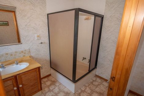 Photo of property in 7 Cable Bay Block Road, Cable Bay, 0420