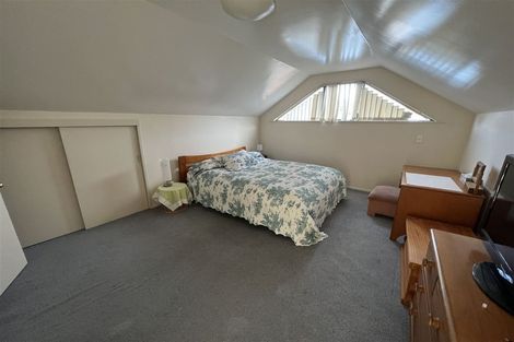 Photo of property in 275 Memorial Avenue, Burnside, Christchurch, 8053