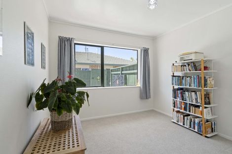 Photo of property in 116 Evans Road, Papamoa Beach, Papamoa, 3118