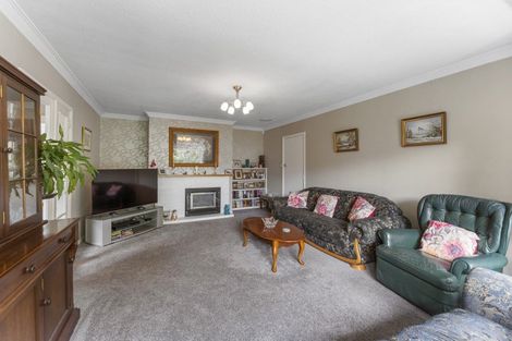 Photo of property in 12 Kiwi Street, Heretaunga, Upper Hutt, 5018