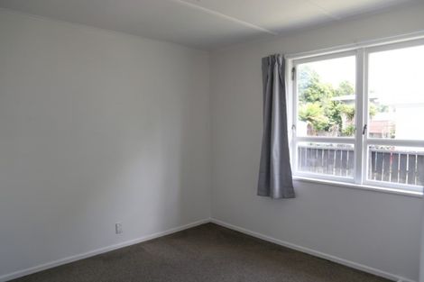 Photo of property in 33 Te Rangitautahanga Road, Turangi, 3334