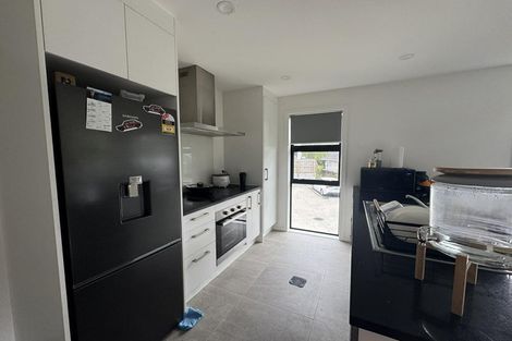 Photo of property in 3b Stokes Valley Road, Stokes Valley, Lower Hutt, 5019