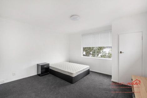Photo of property in 213 Jervois Road, Herne Bay, Auckland, 1011