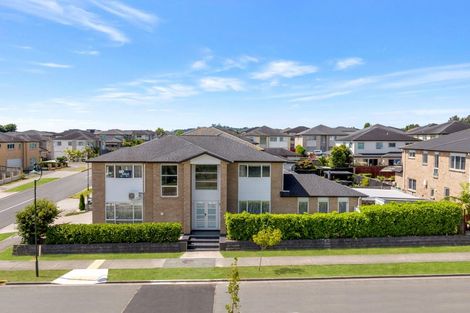 Photo of property in 20 Moville Drive, Flat Bush, Auckland, 2019