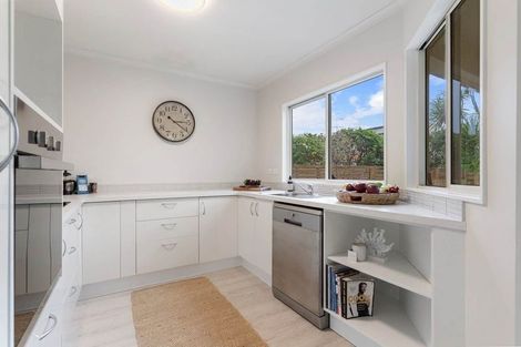 Photo of property in 3/148 Brightside Road, Stanmore Bay, Whangaparaoa, 0932