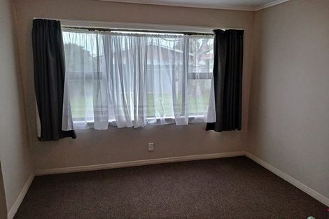 Photo of property in 2/104 Cook Street, West End, Palmerston North, 4410