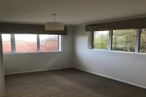 Photo of property in 514 West Coast Road, Oratia, Auckland, 0604