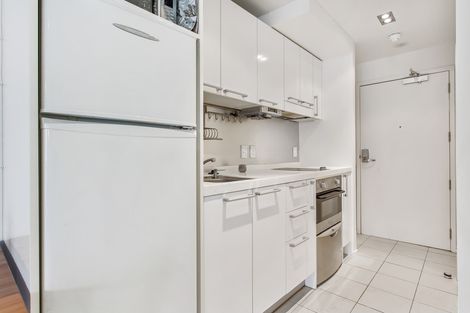 Photo of property in Fiore On Hobson Apartments, 707/152 Hobson Street, Auckland Central, Auckland, 1010