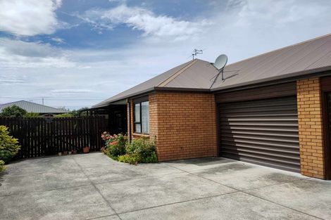 Photo of property in 16b Kowhai Avenue, Rangiora, 7400