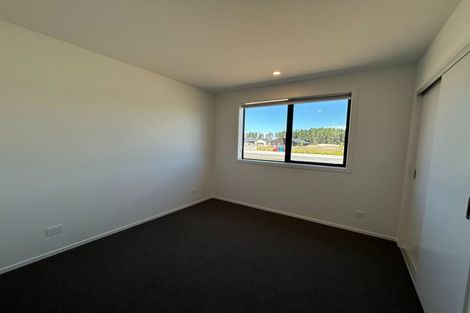 Photo of property in 32 Longview Drive, Lake Hawea, 9382