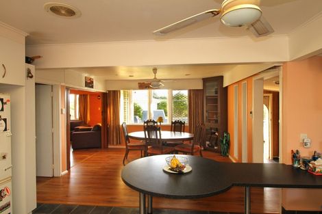 Photo of property in 8 Fox Place, Cloverlea, Palmerston North, 4412