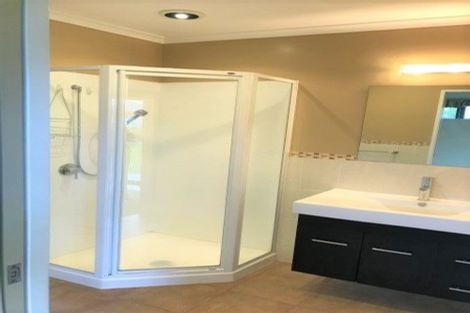 Photo of property in 15 Waiora Place, Pyes Pa, Tauranga, 3112