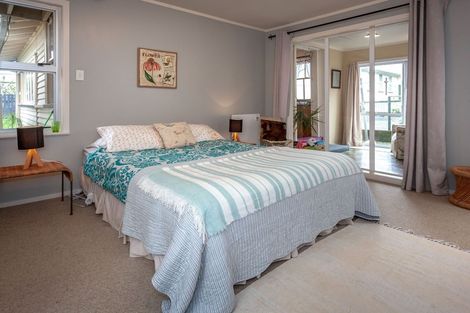 Photo of property in 2 Aputa Avenue, Te Puru, Thames, 3575