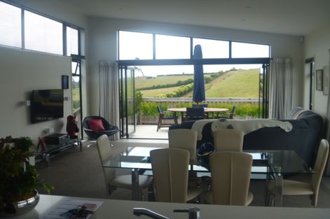 Photo of property in 86 Isabella Drive, Pukekohe, 2120