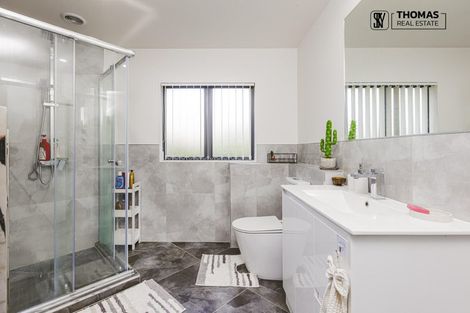 Photo of property in 38a James Tyler Crescent, Lynfield, Auckland, 1042