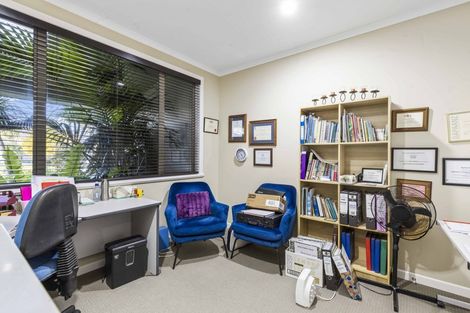 Photo of property in 17 Barrington Drive, Huntington, Hamilton, 3210