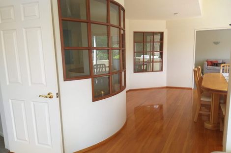 Photo of property in 4 Adelie Place, Murrays Bay, Auckland, 0630