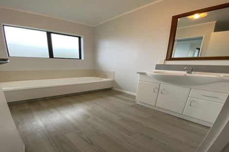 Photo of property in 46b Aquarius Drive, Kawaha Point, Rotorua, 3010