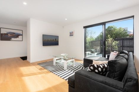 Photo of property in 347b Oceanbeach Road, Mount Maunganui, 3116