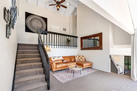 Photo of property in 190 Sandspit Road, Shelly Park, Auckland, 2014