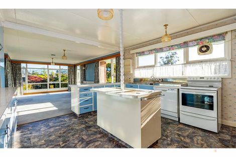 Photo of property in 1 Cashel Street, Waimate, 7924