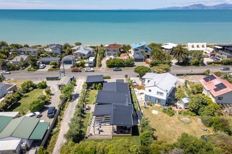 Photo of property in 12 Broadsea Avenue, Ruby Bay, Mapua, 7005
