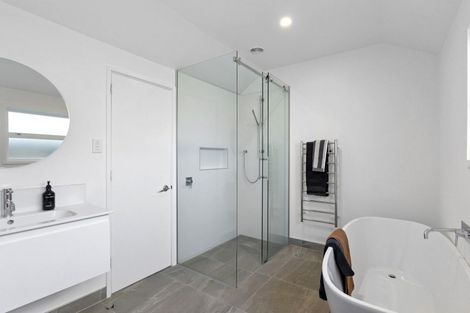 Photo of property in 22 Tuirau Place, Ilam, Christchurch, 8041