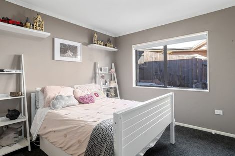 Photo of property in 15 Riddington Rise, Ohauiti, Tauranga, 3112