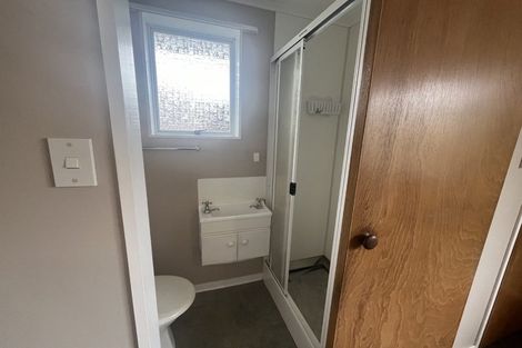 Photo of property in 1 Matai Street, Waikanae, 5036