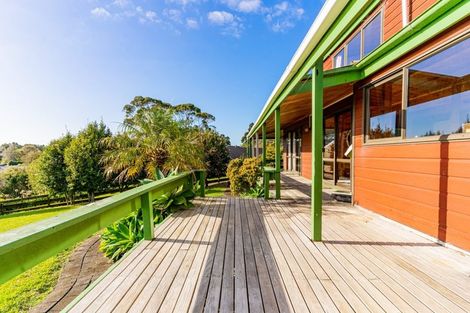 Photo of property in 236 Point View Drive, East Tamaki Heights, Auckland, 2016