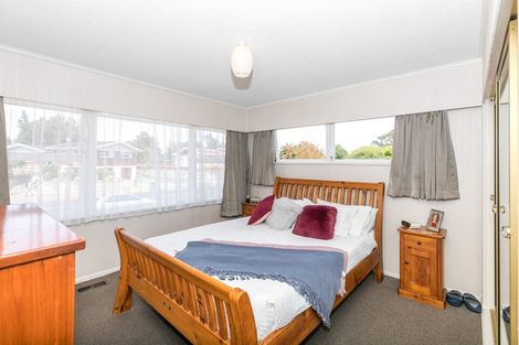 Photo of property in 15 Chedworth Avenue, Chedworth, Hamilton, 3210