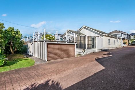 Photo of property in 1/20 Takutai Avenue, Bucklands Beach, Auckland, 2012