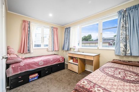 Photo of property in 3 Fleming Street, Manurewa East, Auckland, 2102