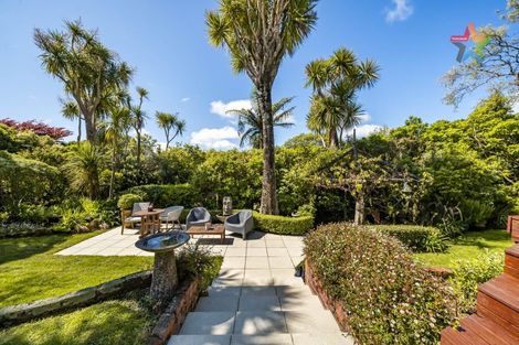 Photo of property in 100 Korokoro Road, Korokoro, Lower Hutt, 5012