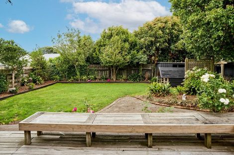 Photo of property in 71 Hautana Street, Woburn, Lower Hutt, 5010