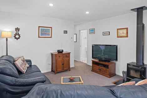 Photo of property in 16 Robinson Street, Cheviot, 7310