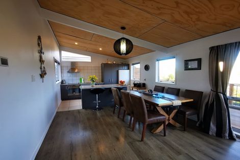 Photo of property in 50 Kimihia Road, Huntly, 3700