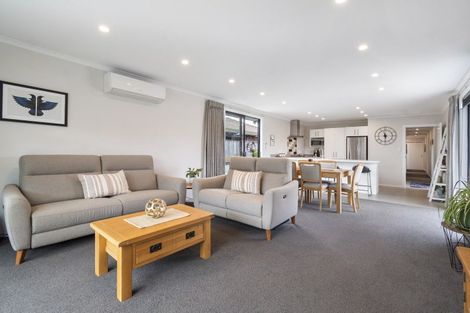 Photo of property in 67a Albert Street, Palmerston North, 4414