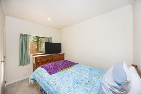 Photo of property in 8 Fraser Court, Roslyn, Palmerston North, 4414