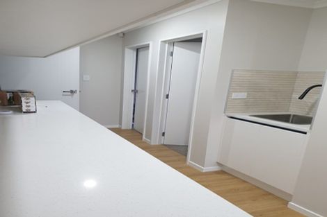 Photo of property in 32 Cooladawson Drive, Flat Bush, Auckland, 2019