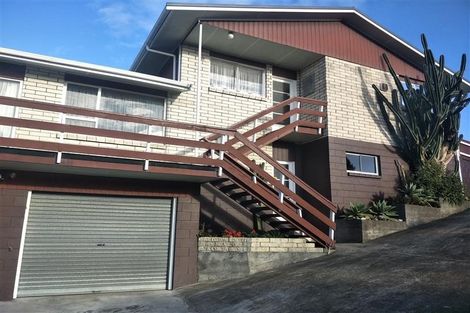 Photo of property in 177 Govett Avenue, Frankleigh Park, New Plymouth, 4310