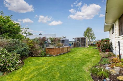 Photo of property in 23 Timaru Road, Waimate, 7924