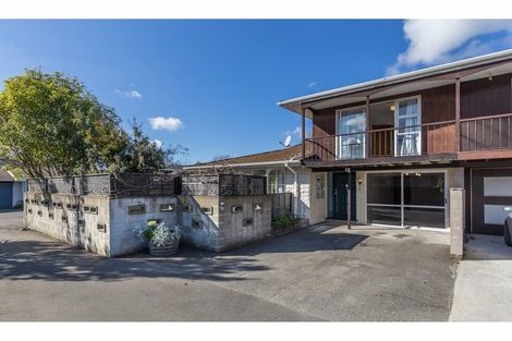 Photo of property in 16a Cashmere Road, Cashmere, Christchurch, 8022