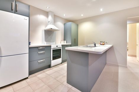 Photo of property in 24 Hawaiian Parade, Arkles Bay, Whangaparaoa, 0932