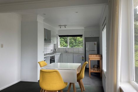 Photo of property in 47 Chartwell Drive, Crofton Downs, Wellington, 6035